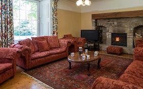 6 Bed Property In Truro Tretm